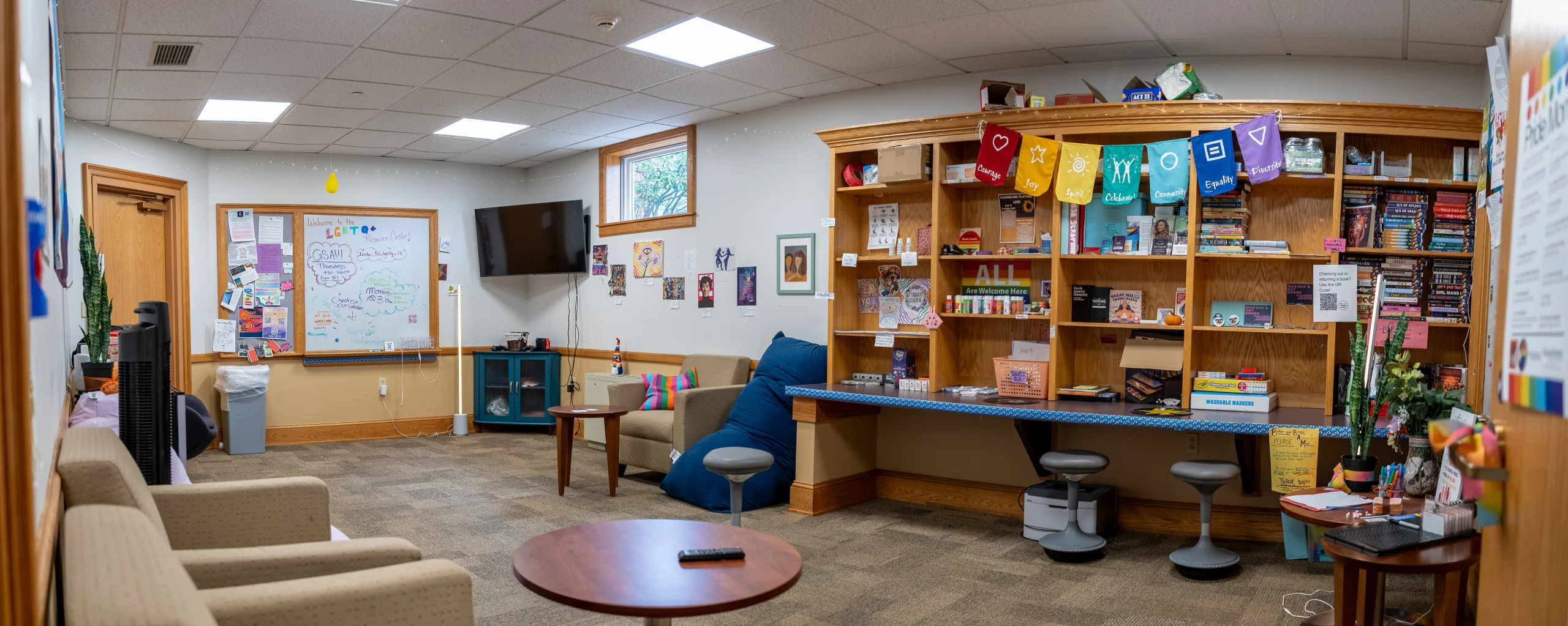 体育买球 Dedicates Erynn E. Reiss LGBTQ+ Resource Center