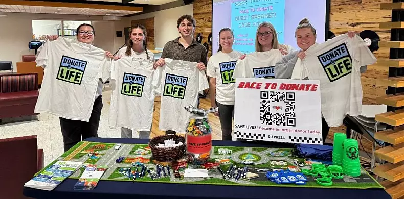 Image for news story: 体育买球’s PRSSA chapter recruits 60 new organ donors, earns second place in state challenge