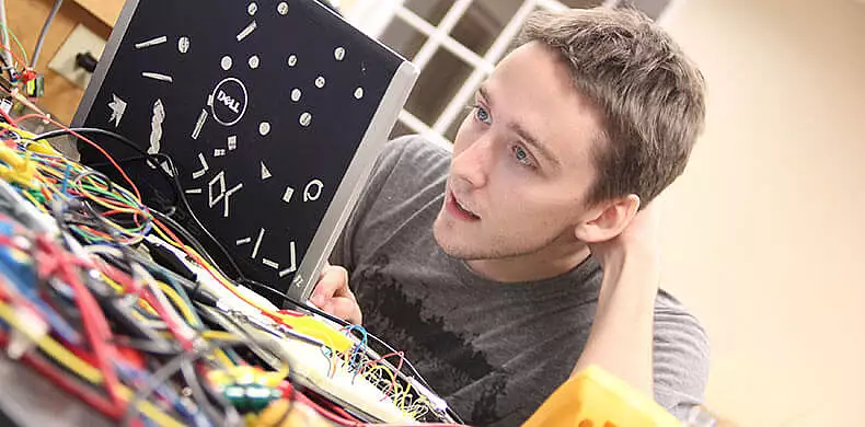 Image for news story: Dual-Degree Programs with WashU, Case Western Join Columbia at SU