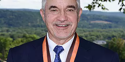 Image for news story: Alumni Award: Leadership